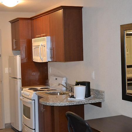 Western Star Inn And Suites Carlyle Zewnętrze zdjęcie